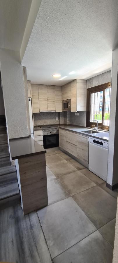Atico Triplex Isla Verde El Campello Luaran gambar